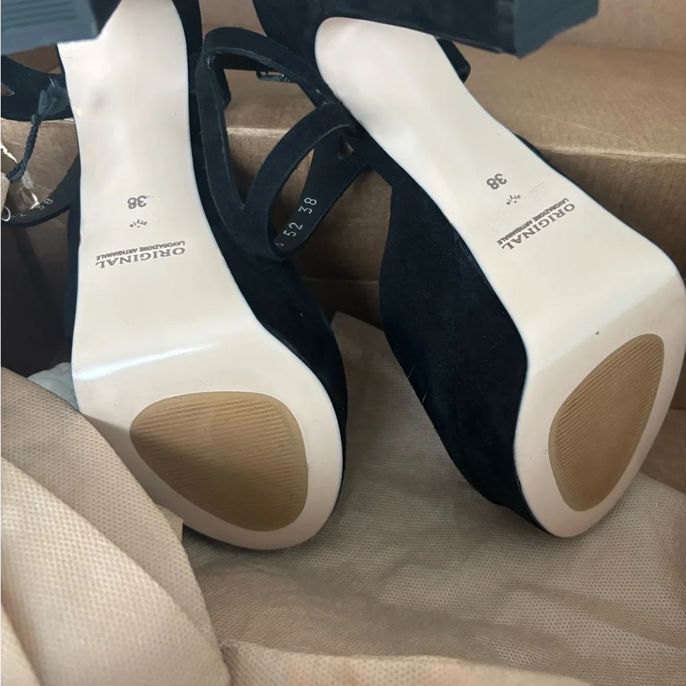 Black Strappy Platform Heels by Anna Foxy Euro 38 - Picture 3 of 5